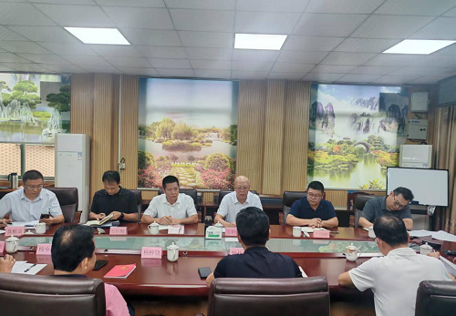 揭陽農(nóng)墾集團領(lǐng)導帶隊到大池農(nóng)場召開2025年第三季度經(jīng)營分析會.png